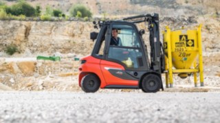 Dizel viljuškari kompanije Linde Material Handling pri radu