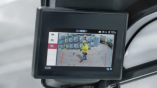 Displej sistema Reverse Assist Camera