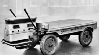 Hydrocar, jedno od prvih vozila za transport tereta kompanije Linde Material Handling