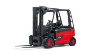 Električni viljuškar E50 kompanije Linde Material Handling iz 2011. godine