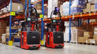 Preduzeće Fritz HOLTER GmbH sa sedištem u Velsu (Wels) spada u 3 najveća veletrgovca sanitarijama u Austriji. Dva modela L-MATIC kompanije Linde Material Handling pri radu kod austrijske kompanije specijalizovane za sanitarije HOLTER