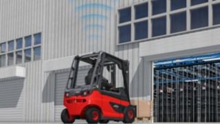 Sistem za pomoć Linde Speed Assist prilagođava brzinu zavisno od lokacije. Sistem za pomoć Linde Speed Assist prilagođava brzinu zavisno od lokacije.